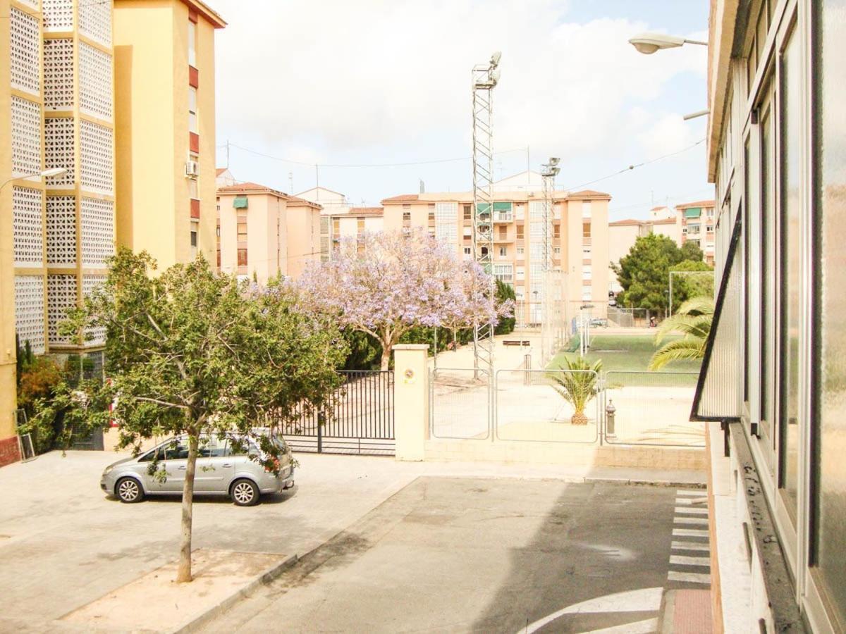 Apartments Plaza De Las Escuelas Alicante Buitenkant foto